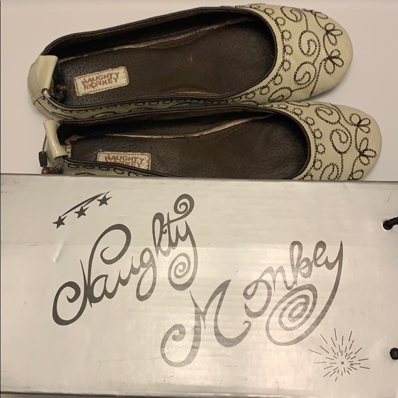 Naughty Monkey Casbah embroidered flats cream 6 - Picture 6 of 6